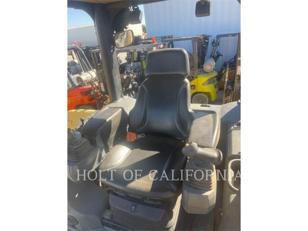 CAT D2 Dozer cingolati