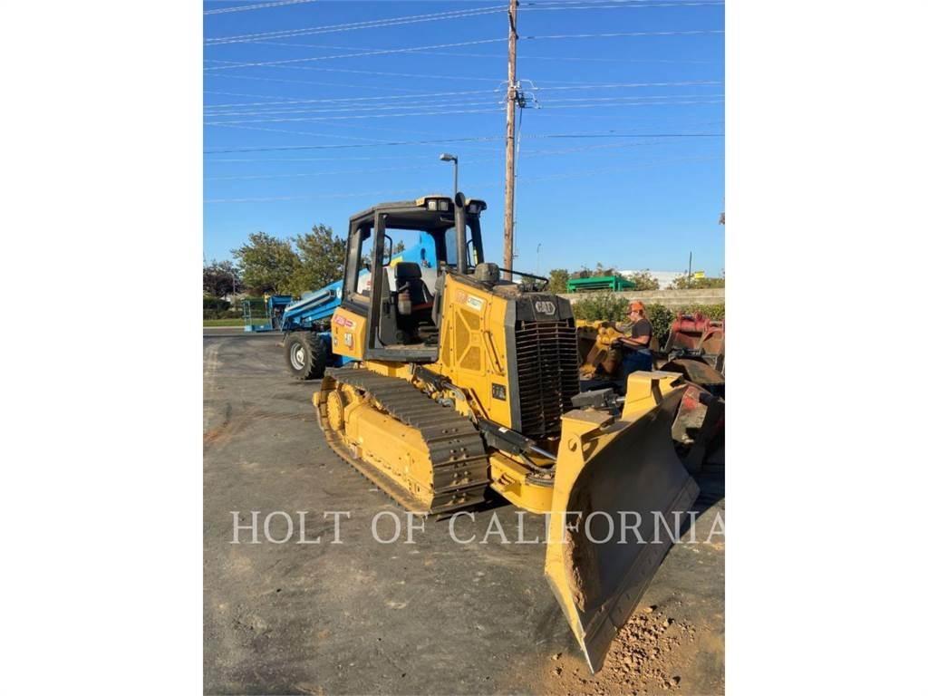 CAT D2 Dozer cingolati