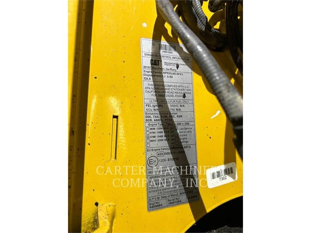 CAT D2 Dozer cingolati