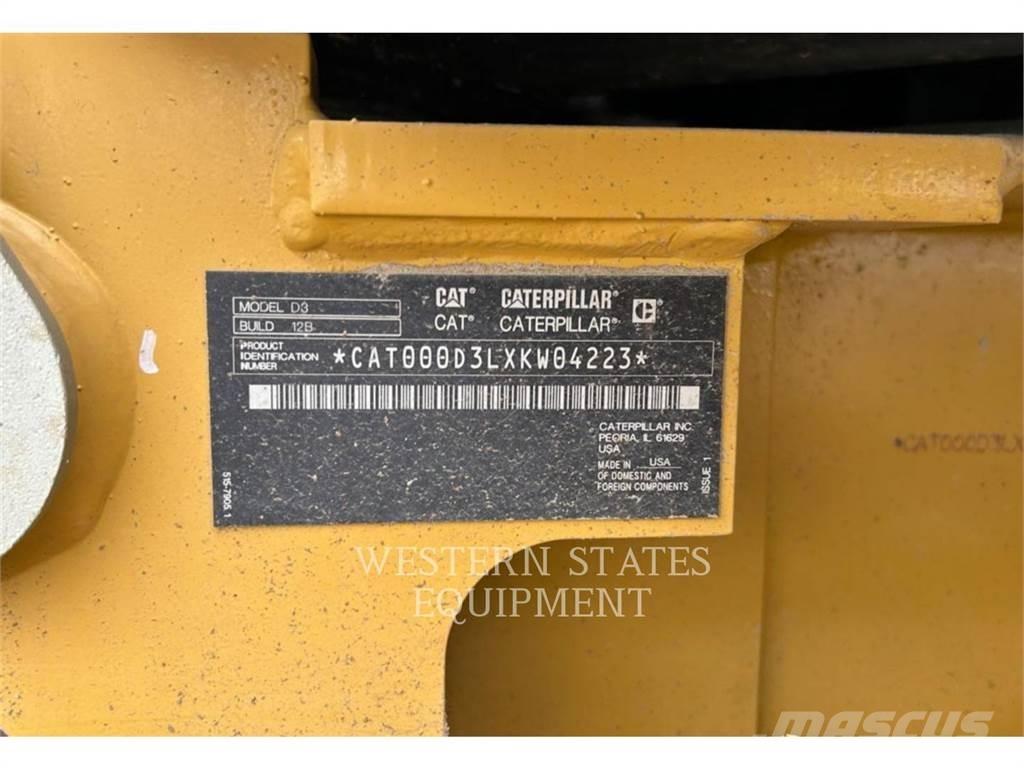 CAT D3 Dozer cingolati