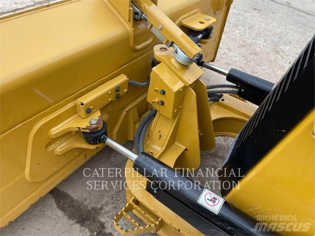 CAT D3 Dozer cingolati