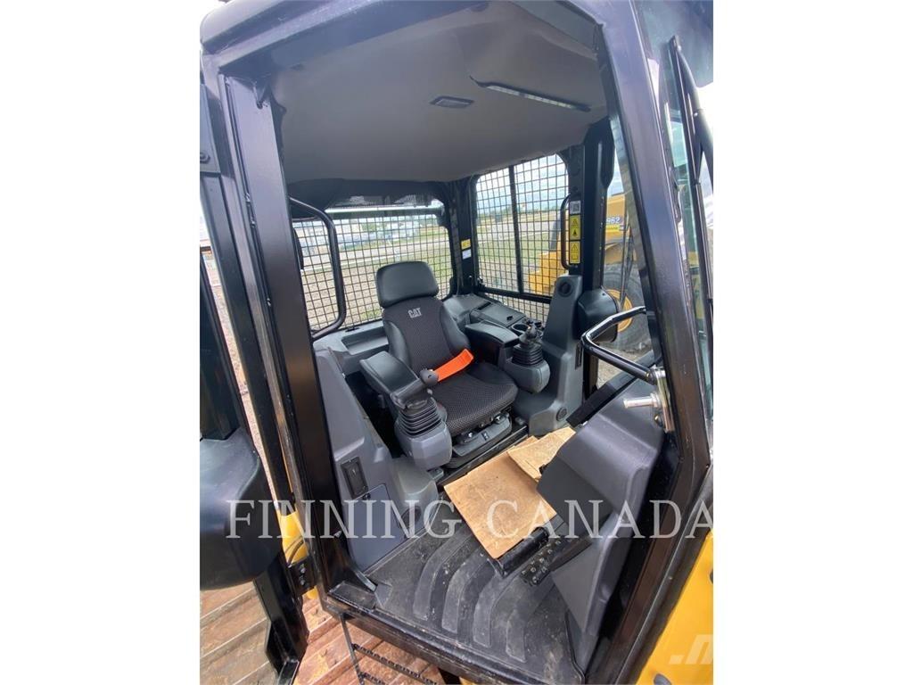 CAT D3-12 Dozer cingolati
