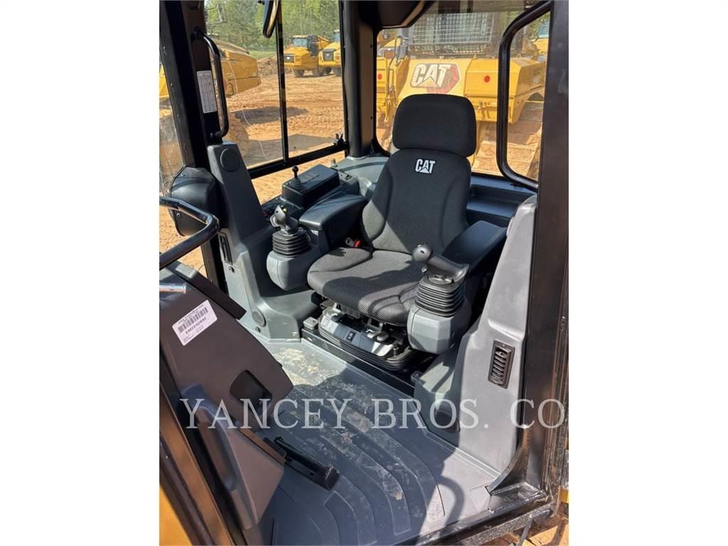 CAT D3 LGP Dozer cingolati