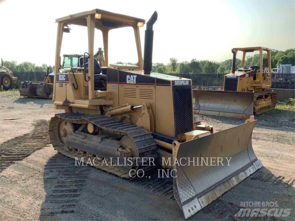 CAT D3CIII Dozer cingolati