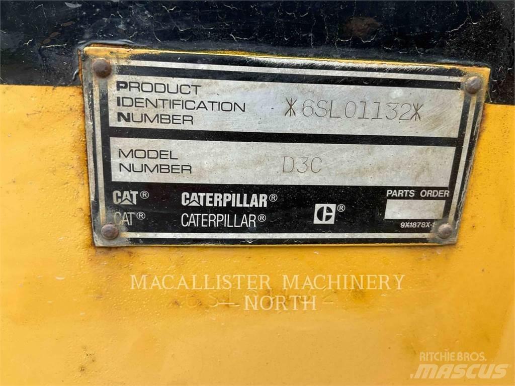 CAT D3CIII Dozer cingolati