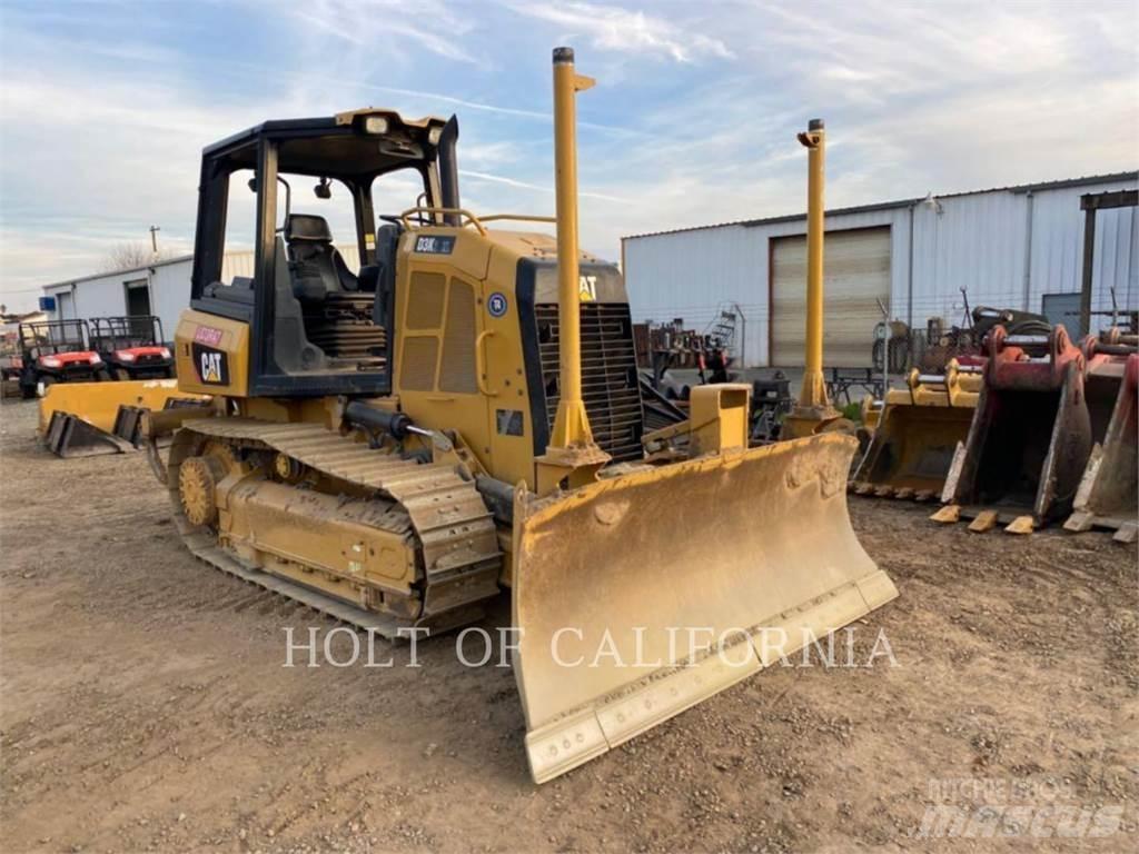 CAT D3K2 Dozer cingolati