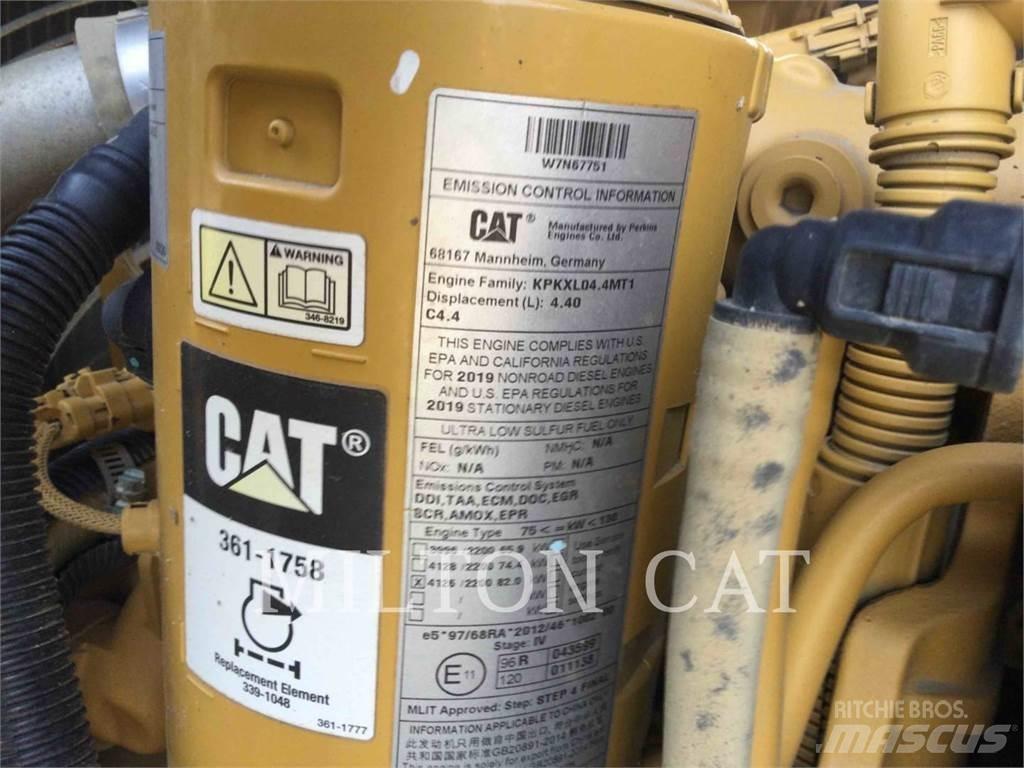 CAT D3K2LGP Dozer cingolati