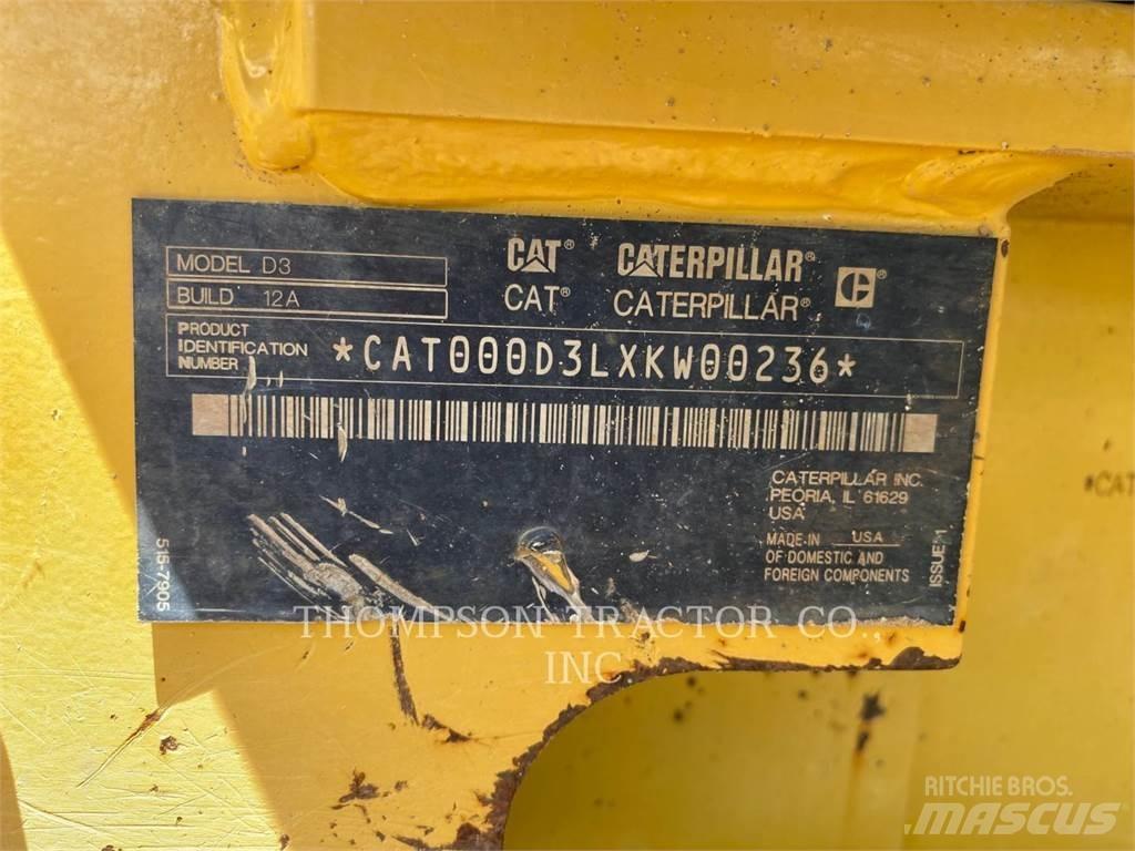CAT D3XL Dozer cingolati