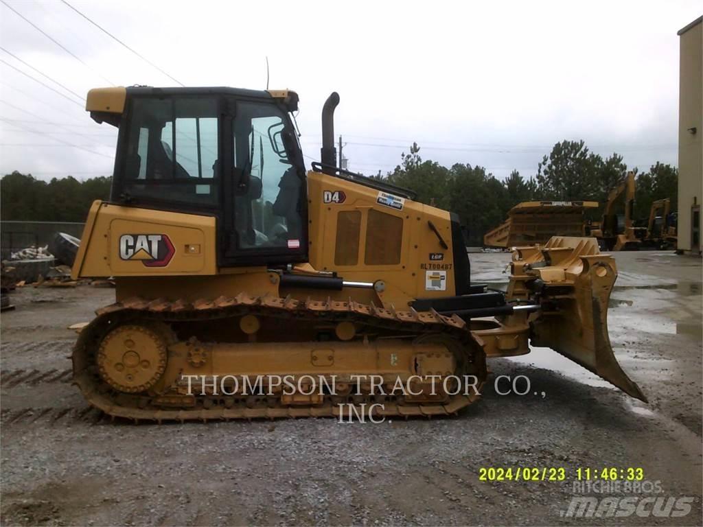 CAT D4 Dozer cingolati