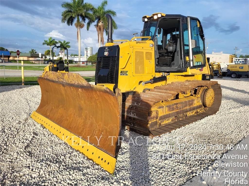 CAT D4 Dozer cingolati
