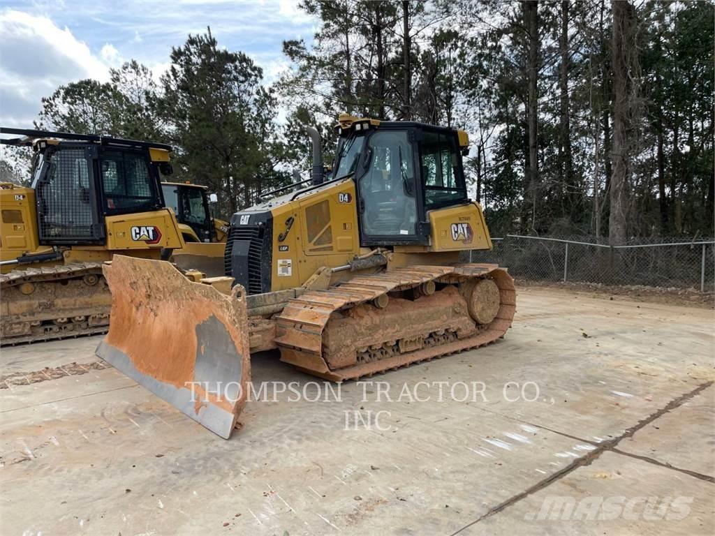 CAT D4 Dozer cingolati