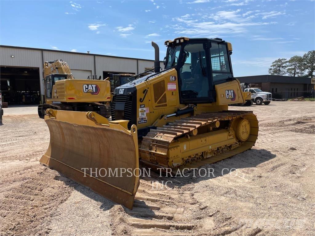 CAT D4 Dozer cingolati