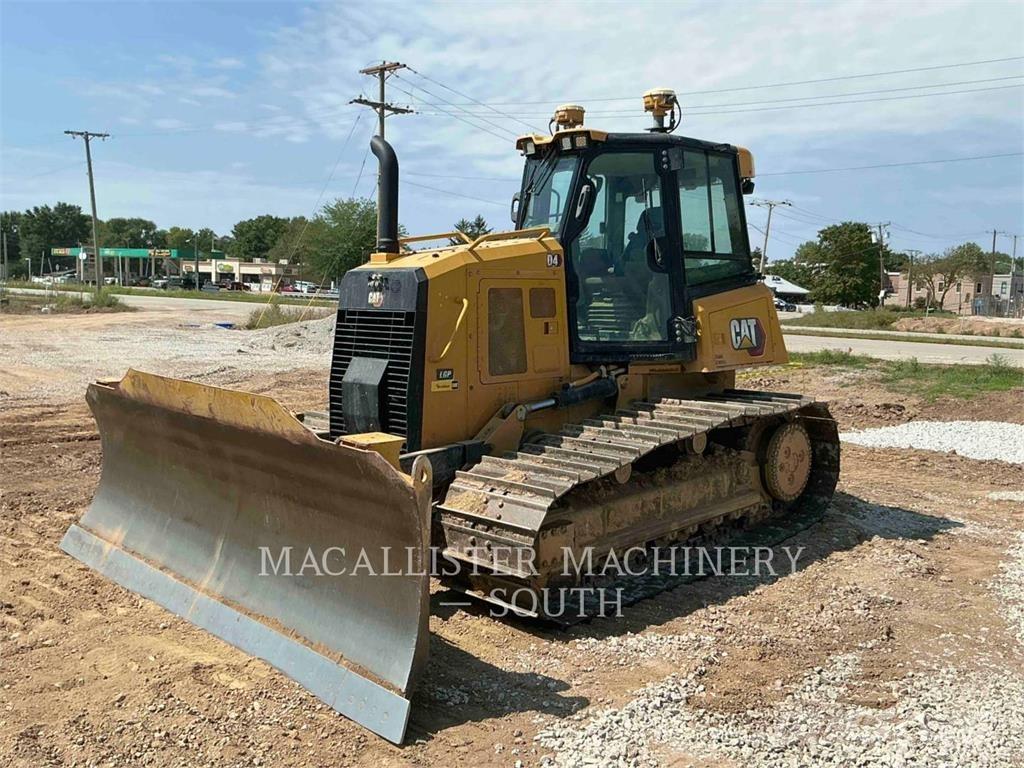 CAT D4 Dozer cingolati