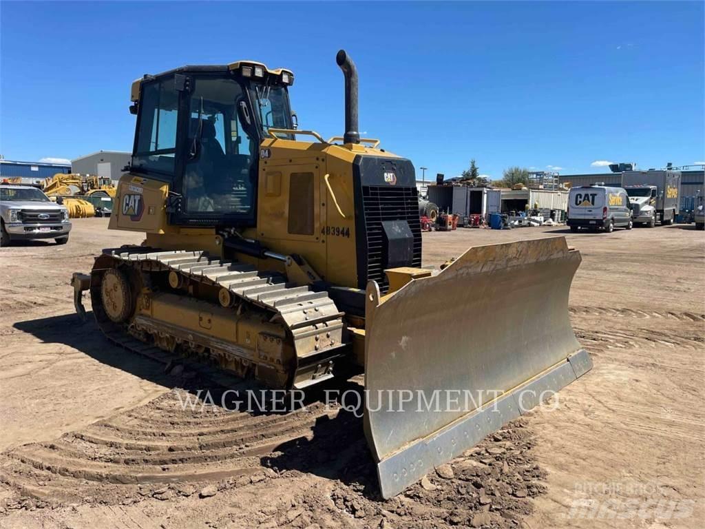 CAT D4 Dozer cingolati