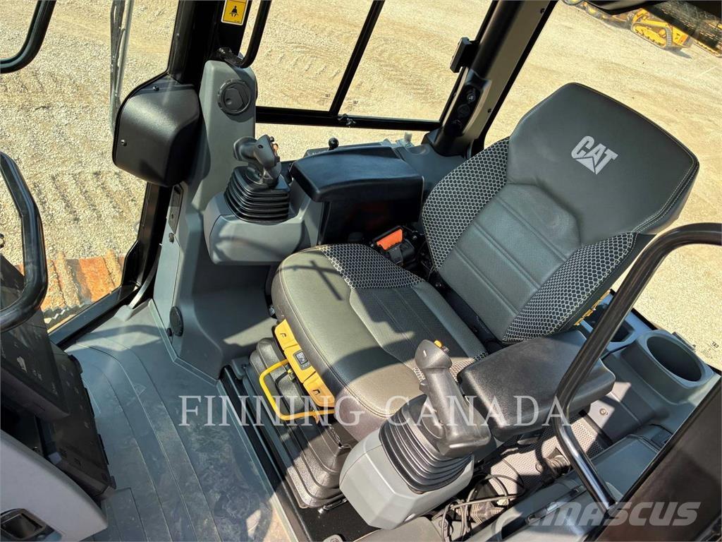 CAT D4-16 Dozer cingolati