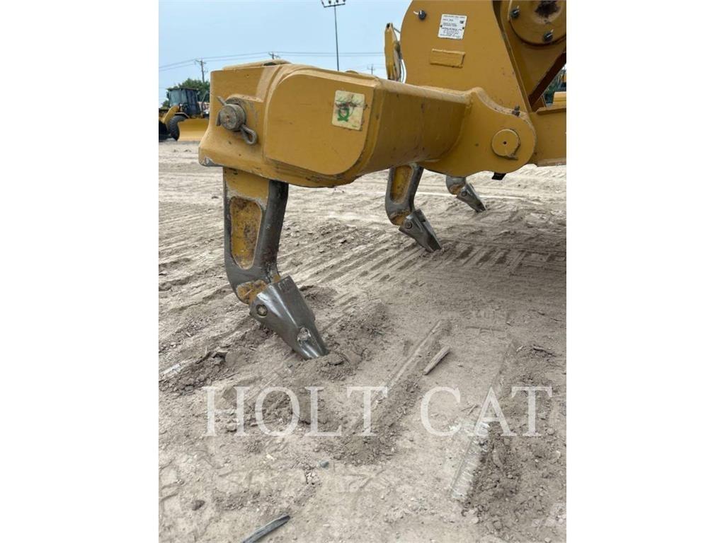 CAT D4 CAB3 Dozer cingolati
