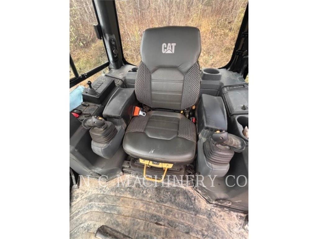 CAT D4 LGPVPAT Dozer cingolati