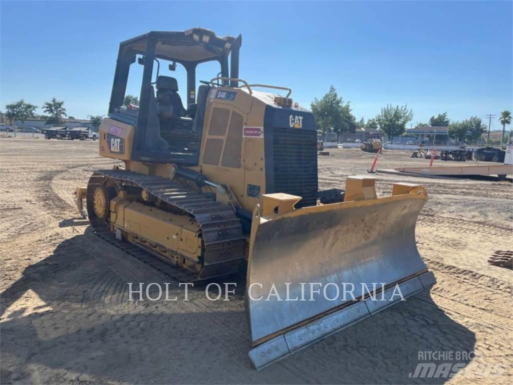 CAT D4K Dozer cingolati