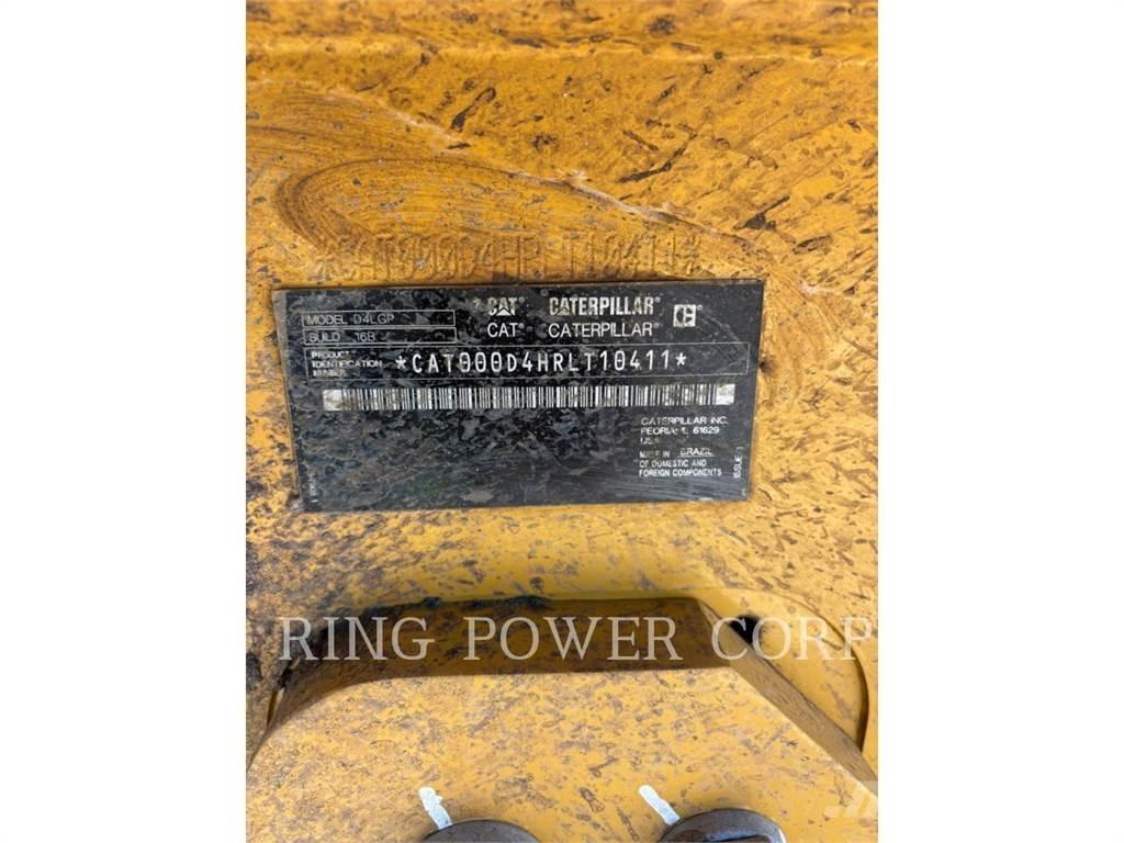 CAT D4VPEW Dozer cingolati