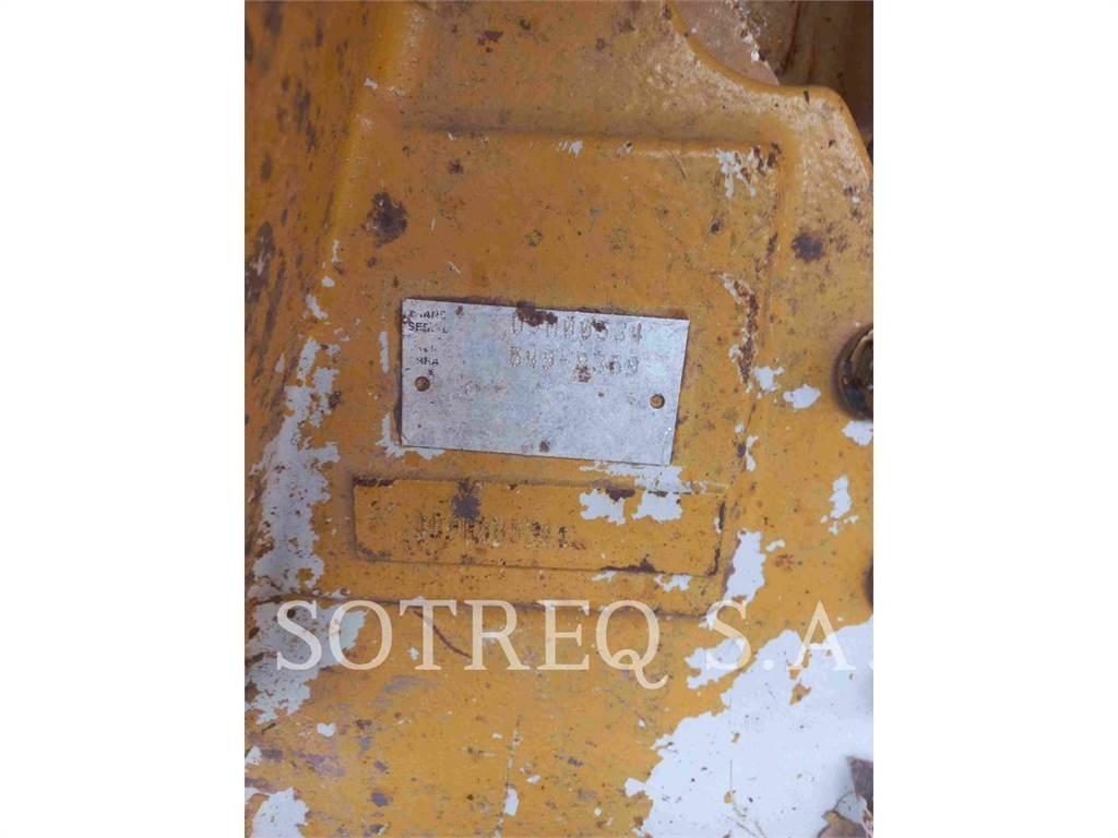 CAT D5 Dozer cingolati