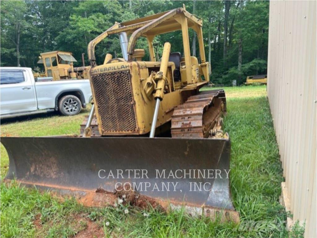 CAT D5 Dozer cingolati