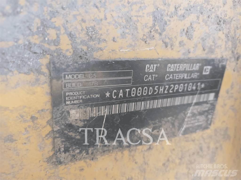 CAT D5 Dozer cingolati