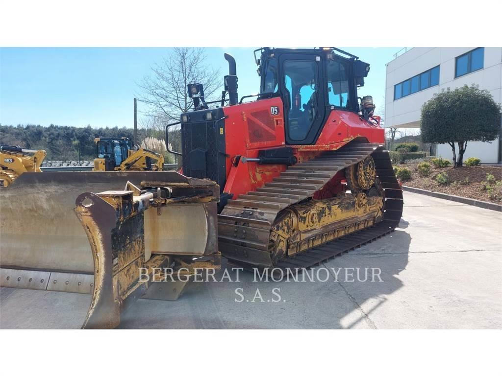 CAT D5 Dozer cingolati
