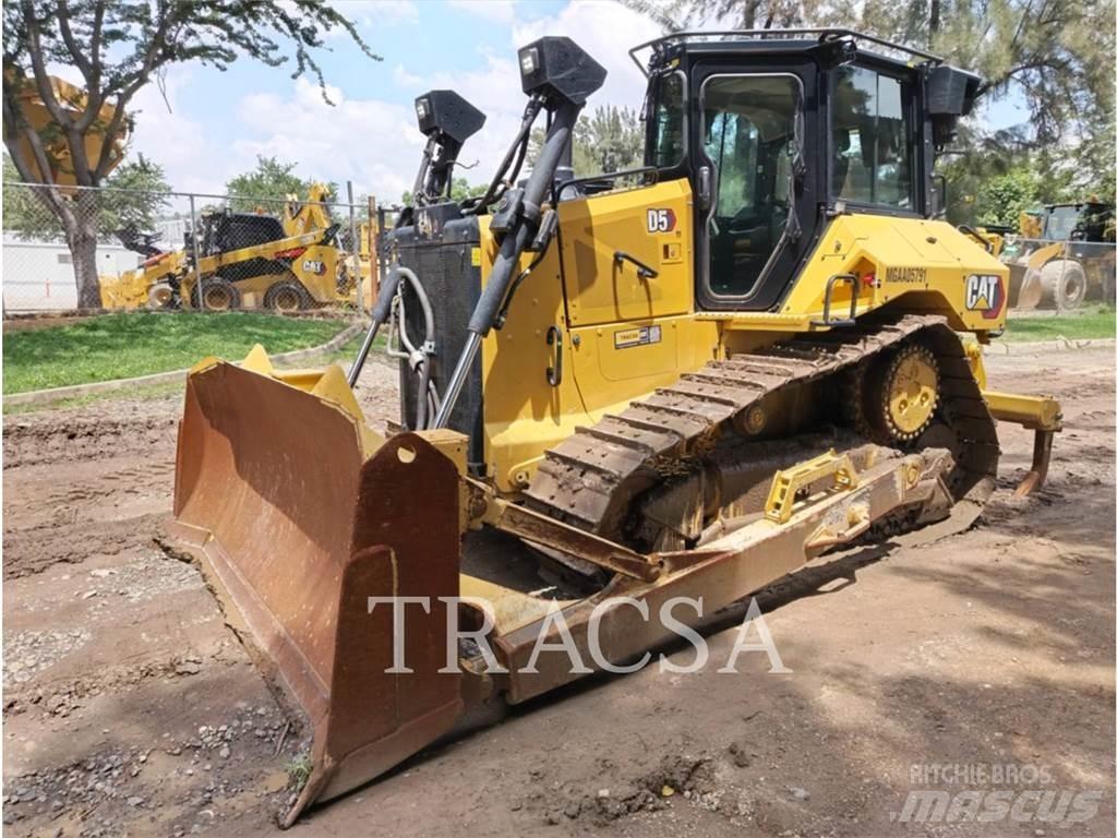 CAT D5 Dozer cingolati