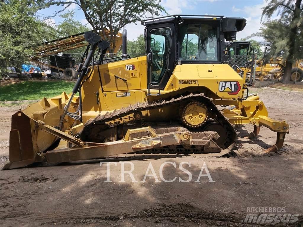 CAT D5 Dozer cingolati