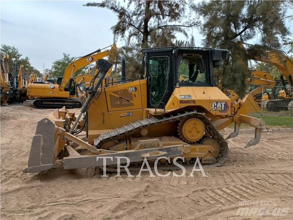 CAT D5 Dozer cingolati