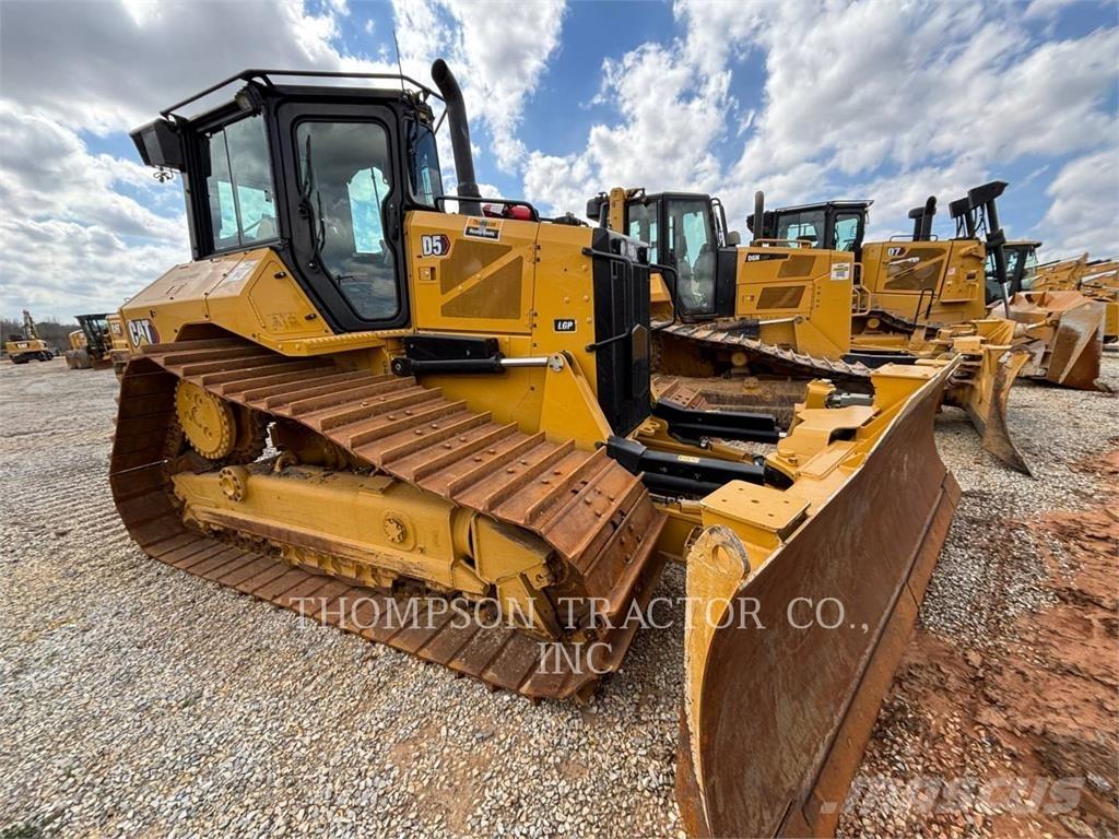 CAT D5 Dozer cingolati