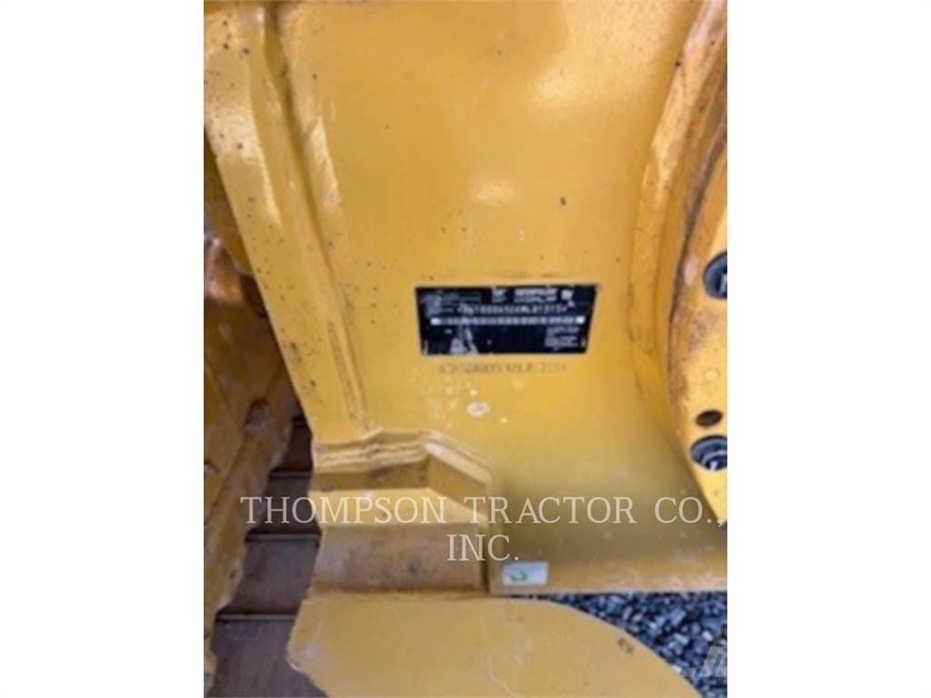 CAT D5 Dozer cingolati