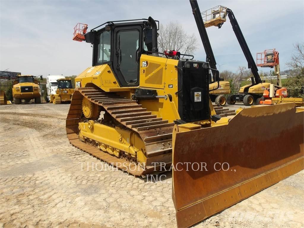 CAT D5 Dozer cingolati