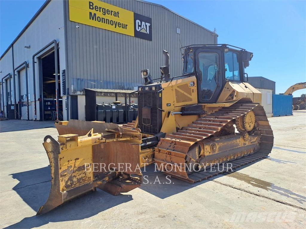 CAT D5 Dozer cingolati