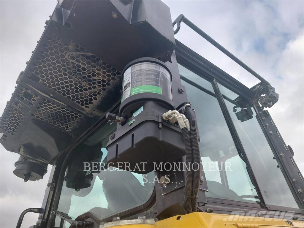 CAT D5 Dozer cingolati