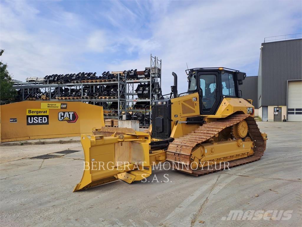 CAT D5 Dozer cingolati