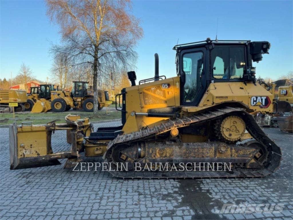 CAT D5 Dozer cingolati