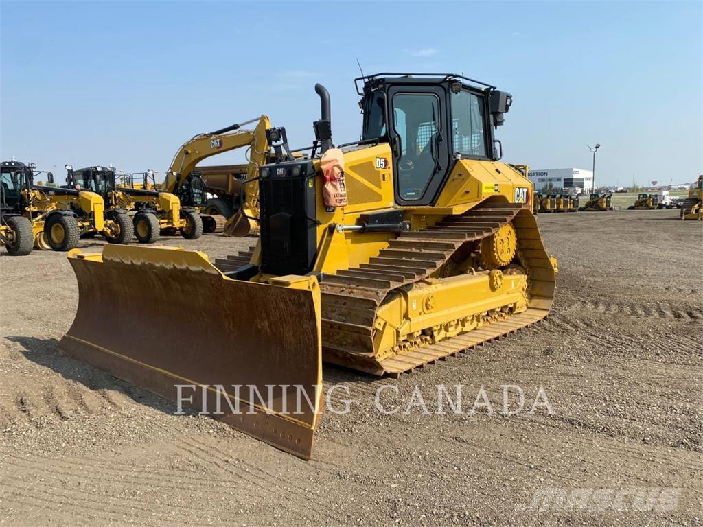 CAT D5 Dozer cingolati