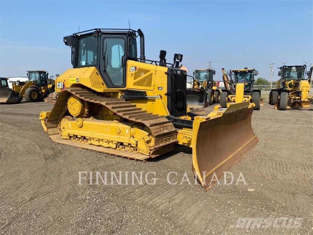 CAT D5 Dozer cingolati