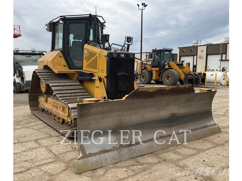CAT D5 Dozer cingolati