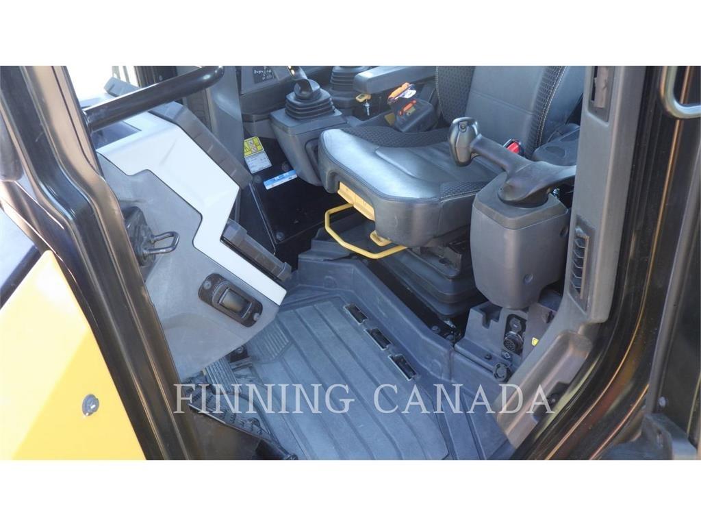 CAT D5-17 Dozer cingolati