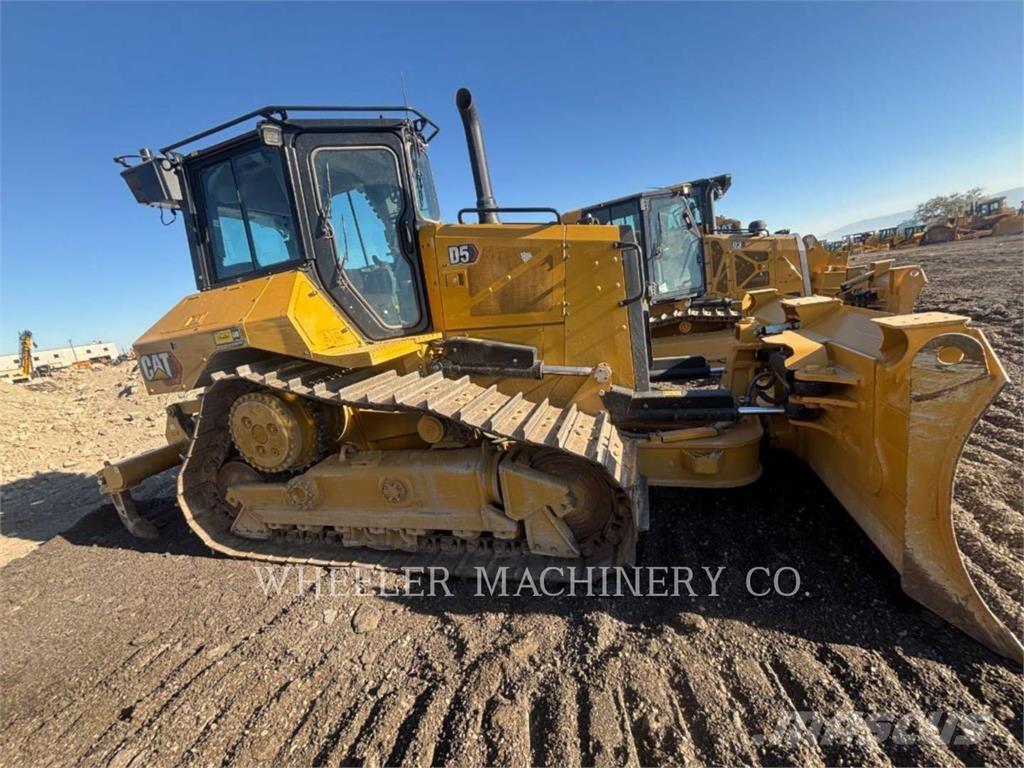 CAT D5-17 XL Dozer cingolati