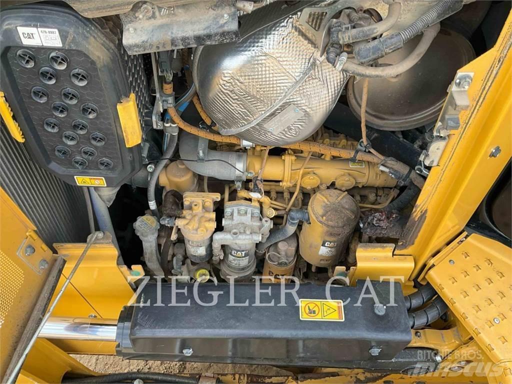 CAT D5-17LGP Dozer cingolati