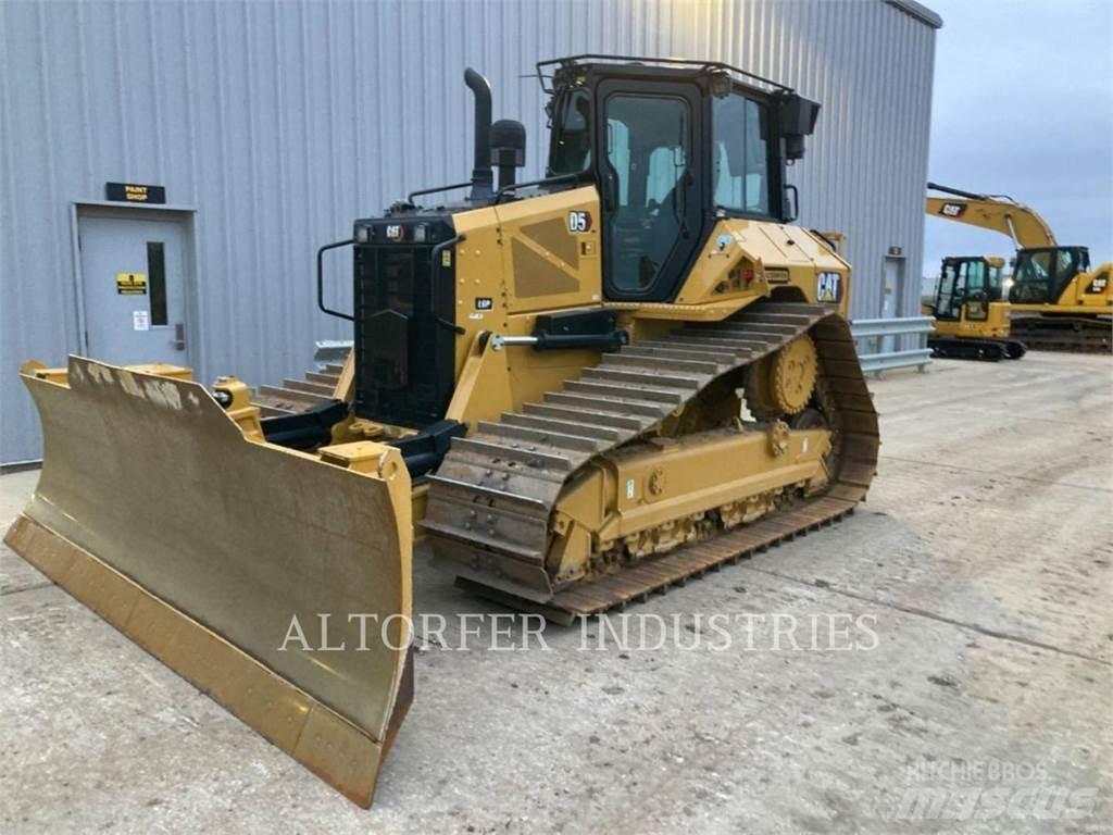 CAT D5-17VPLGP Dozer cingolati