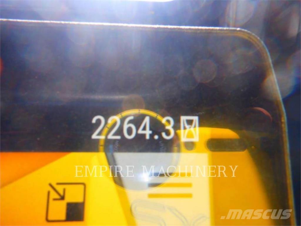 CAT D5-17VPWHA Dozer cingolati