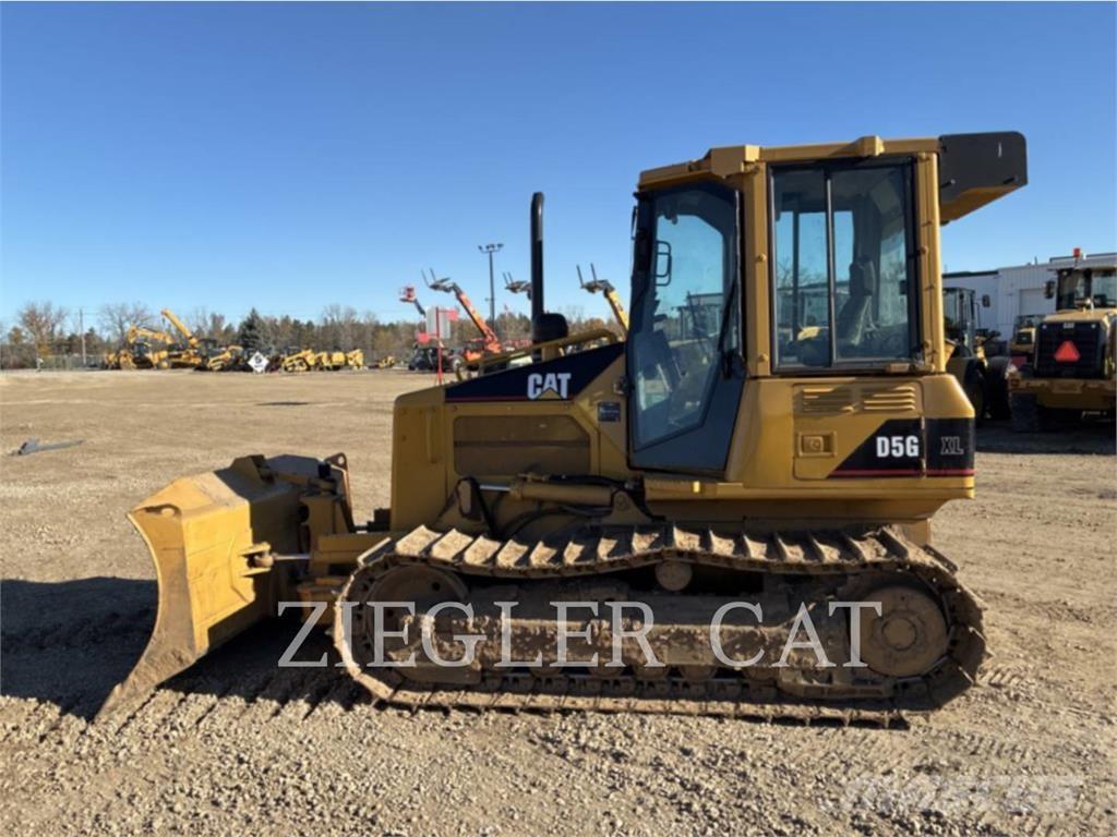 CAT D5G Dozer cingolati