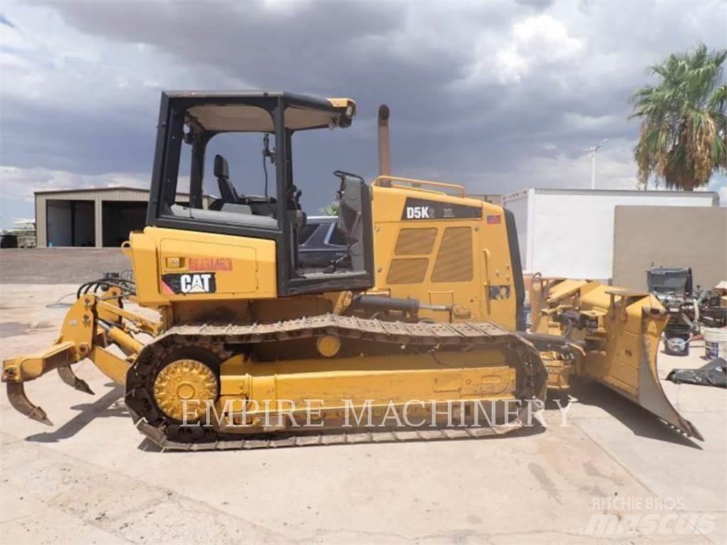 CAT D5K Dozer cingolati