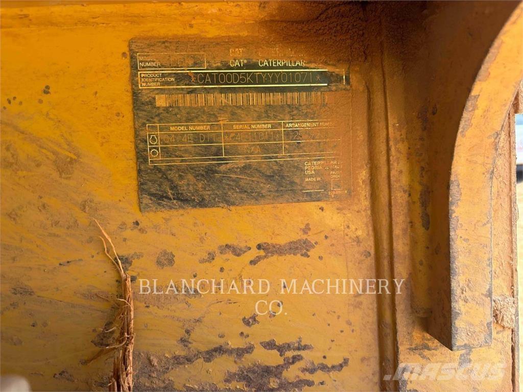 CAT D5K LGP Dozer cingolati