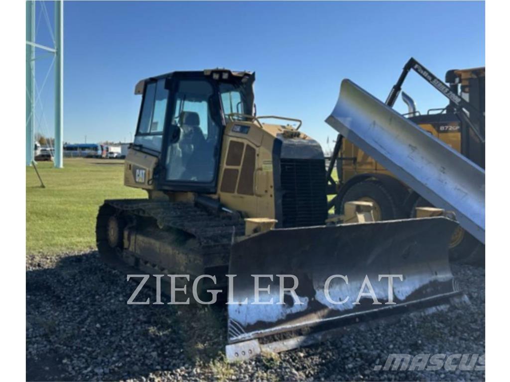 CAT D5K2 Dozer cingolati