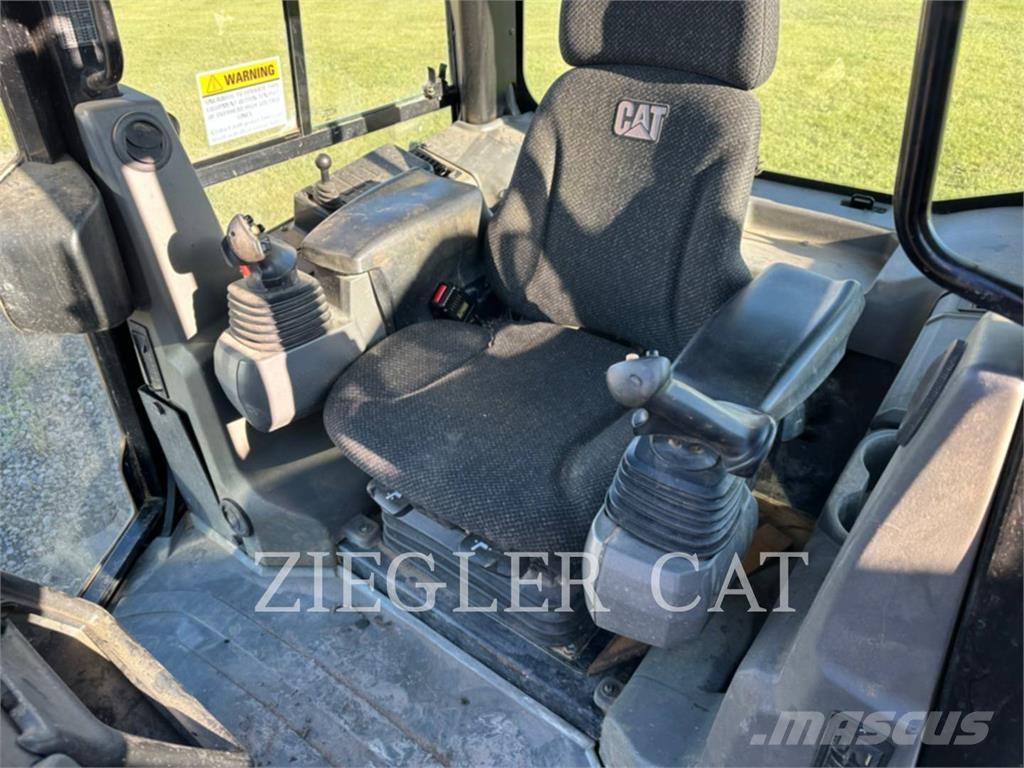 CAT D5K2 Dozer cingolati